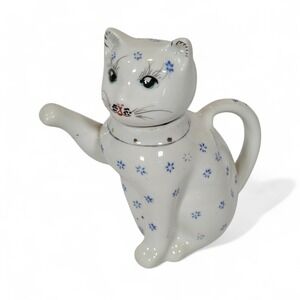 Vintage Ceramic Cat Teapot Blue White Floral Hand Painted Made in China 5.5in